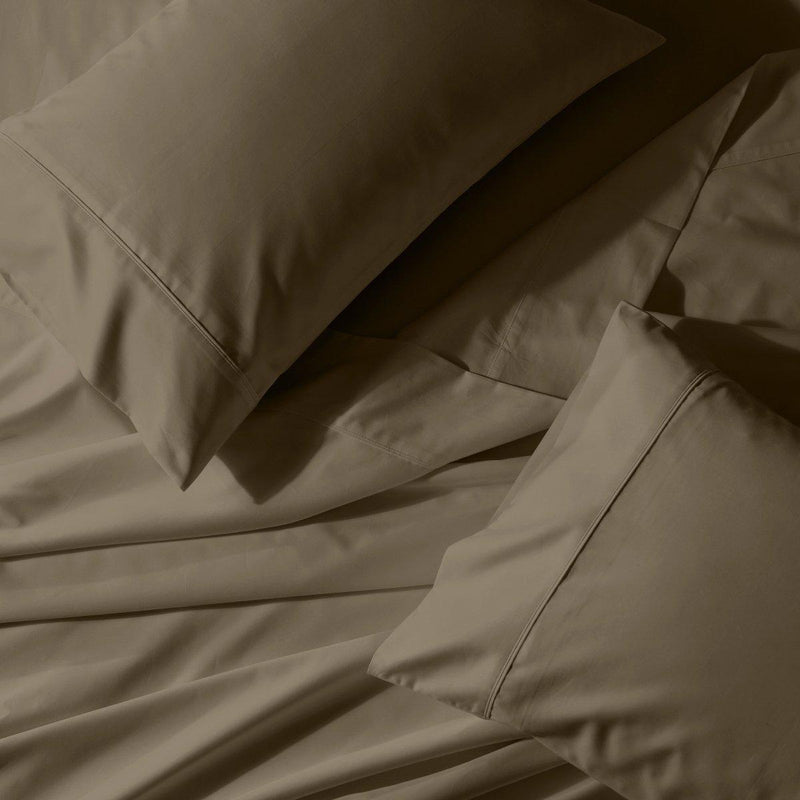 Split Top "Head Split" California King Wrinkle-Free 650 Thread Count Cotton Blend Solid Sheet Sets-Wholesale Beddings
