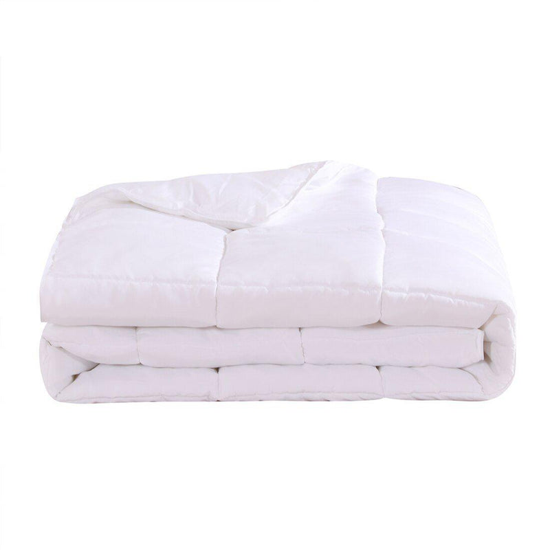 https://www.wholesalebeddings.com/cdn/shop/products/Down-Alternative-Comforter-Hypoallergenic-Micro-Duvet-Insert-Down-Comforters-5_85b250d6-9213-4492-be5a-d5132d095d21_800x.jpg?v=1628729949
